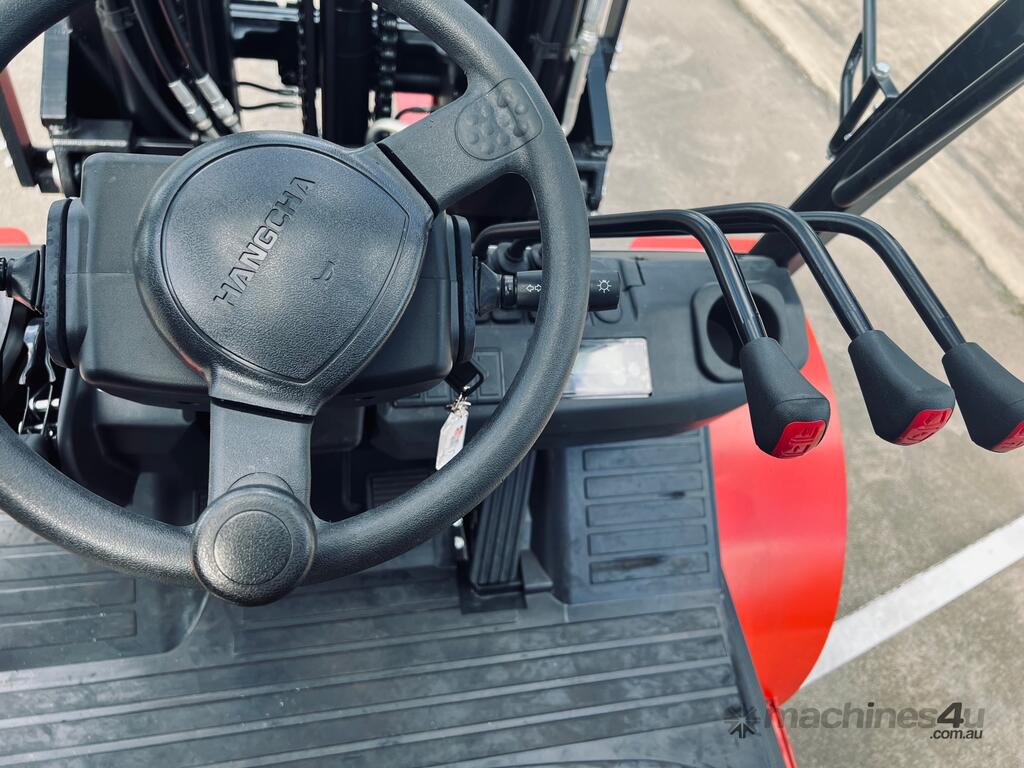 Hangcha 2.5t RT Forklift CPCD25 - 2 Speed Diesel 4.3m Triplex